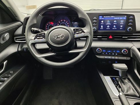 Used 2021 Hyundai Elantra SEL w/ Cargo Package FWD image 22