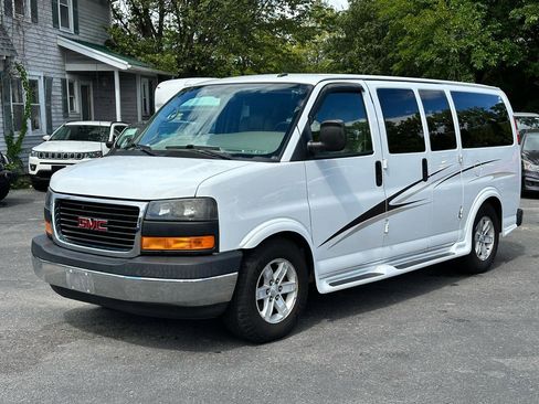 Used 2014 GMC Savana 1500 RWD image 3