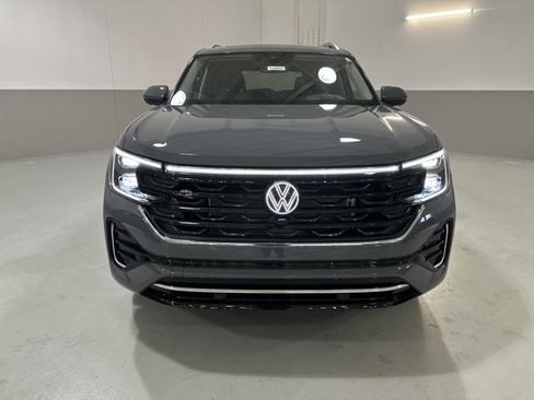 New 2026 Volkswagen Atlas SEL Premium R-Line AWD/4WD image 2