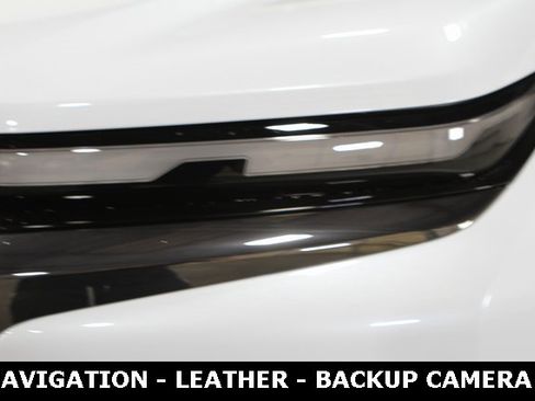 New 2026 Chevrolet Traverse Z71 w/ LPO, Floor Liner Package image 8