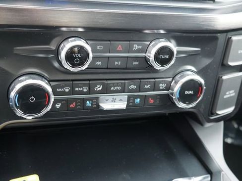 New 2026 Ford F250 Lariat AWD/4WD image 23