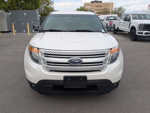 Used 2012 Ford Explorer XLT image 11