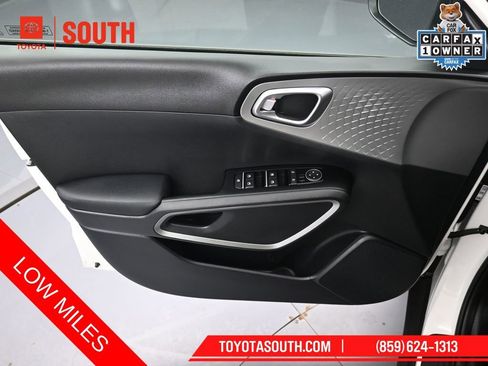 Used 2025 Kia Soul LX w/ LX Technology Package image 19