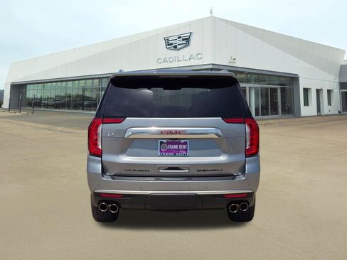 Used 2023 GMC Yukon Denali w/ Denali Reserve Package AWD/4WD image 5