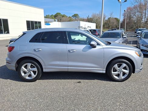 Used 2020 Audi Q3 2.0T Premium w/ Convenience Package image 13