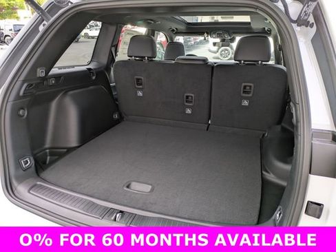 New 2025 Jeep Grand Cherokee Limited w/ Black Appearance Package image 26