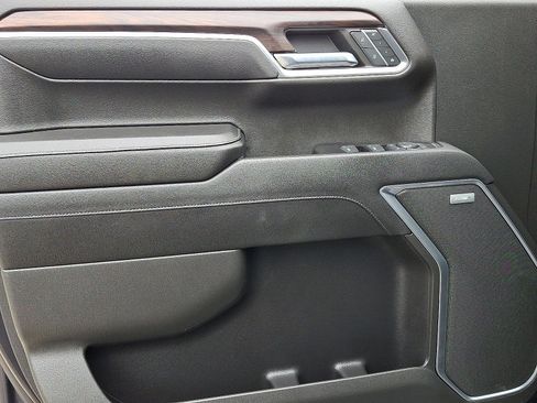 Certified 2023 GMC Sierra 1500 SLT w/ SLT Premium Package image 12