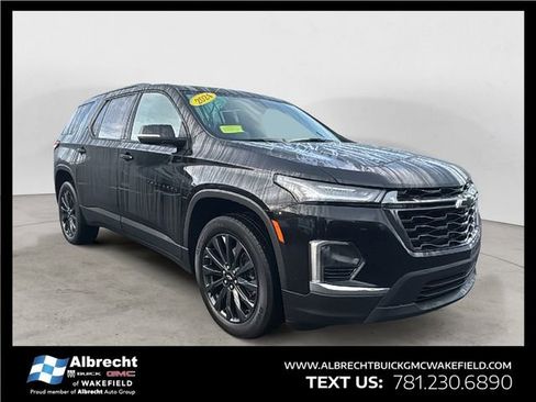 Certified 2024 Chevrolet Traverse RS FWD image 1