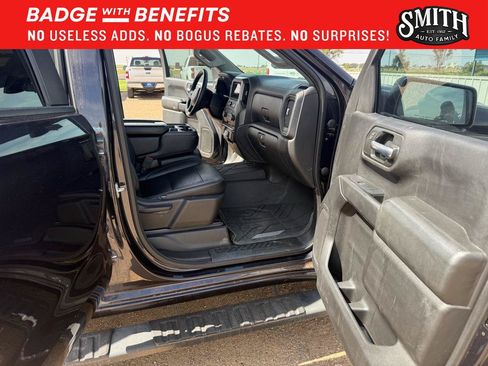 Used 2023 Chevrolet Silverado 1500 Custom RWD image 13