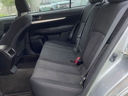 Used 2013 Subaru Legacy 2.5i AWD/4WD image 12