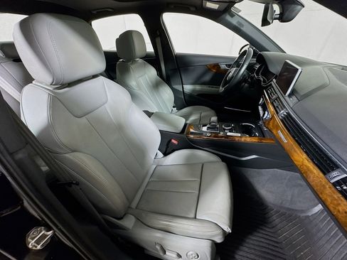 Used 2017 Audi A4 2.0T Premium Plus image 27