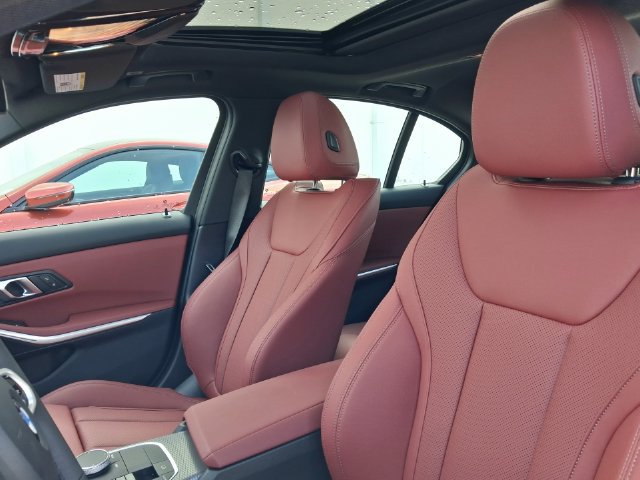 New 2026 BMW 330i Sedan w/ M Sport Package RWD image 11
