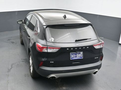 Used 2021 Ford Escape SE image 15