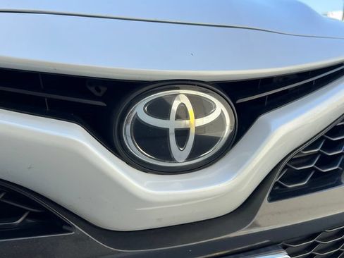 Used 2021 Toyota Camry XSE w/ Carpet Mat Package (TMS) FWD image 16
