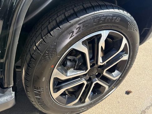 Certified 2022 Jeep Compass Limited image 34