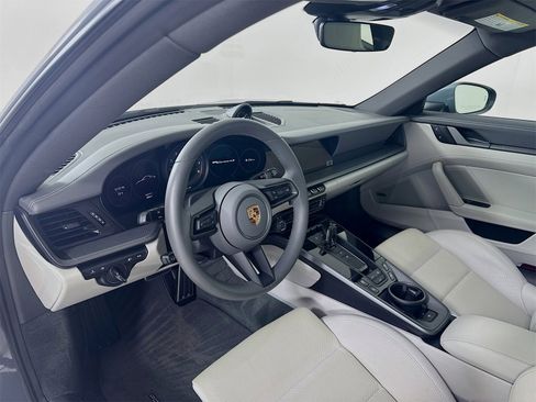 Used 2023 Porsche 911 Carrera 4S image 10