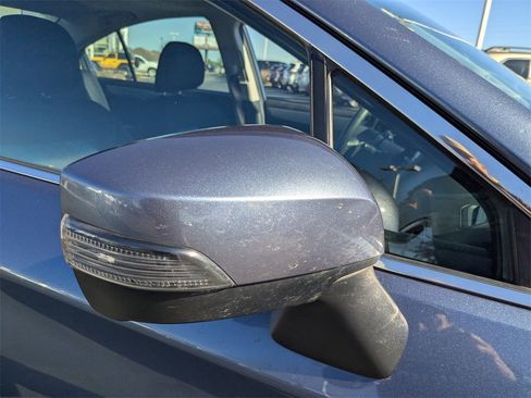 Used 2016 Subaru Legacy 2.5i Premium image 13