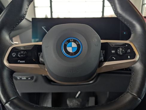 Used 2024 BMW iX xDrive50 w/ Premium Package image 17