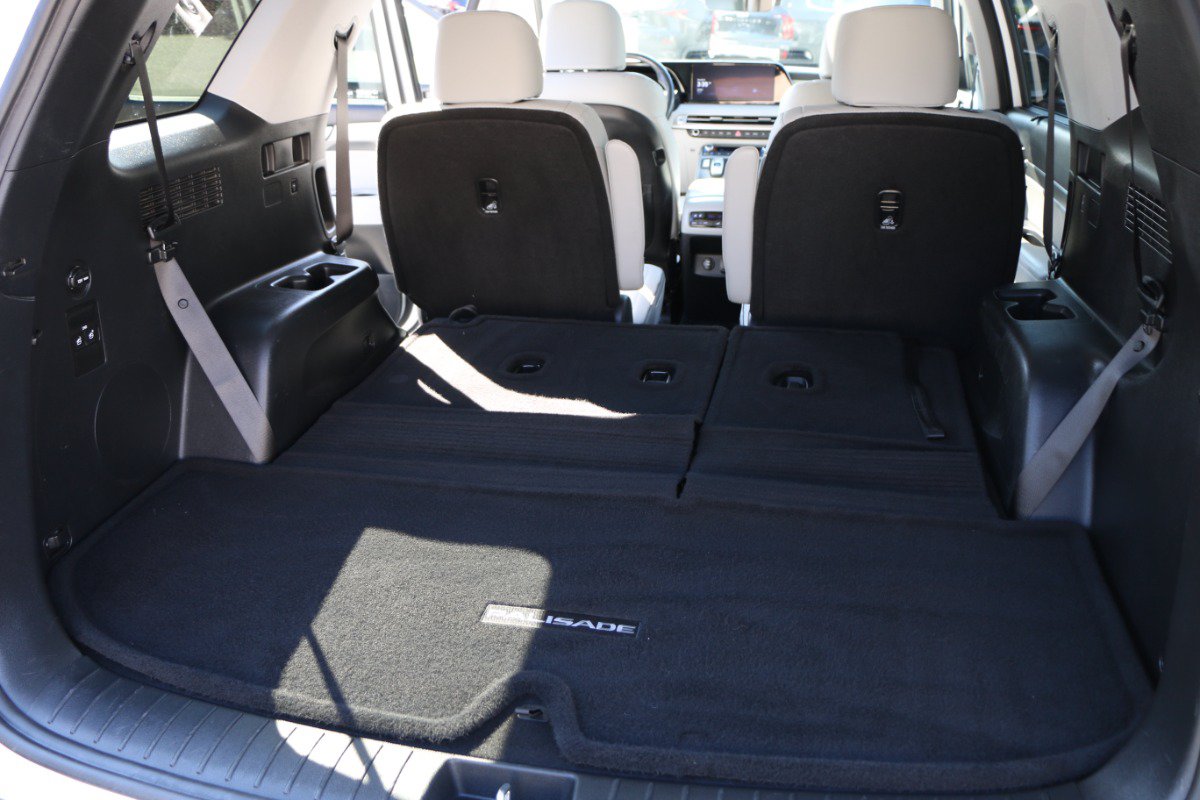 Used 2025 Hyundai Palisade SEL FWD image 35