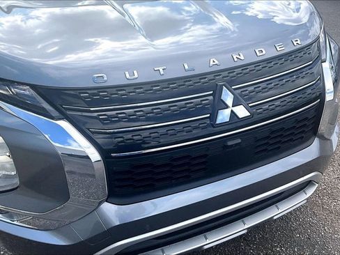 Used 2024 Mitsubishi Outlander SEL image 5