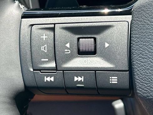 New 2026 Nissan Pathfinder Platinum w/ Cargo Package AWD/4WD image 30