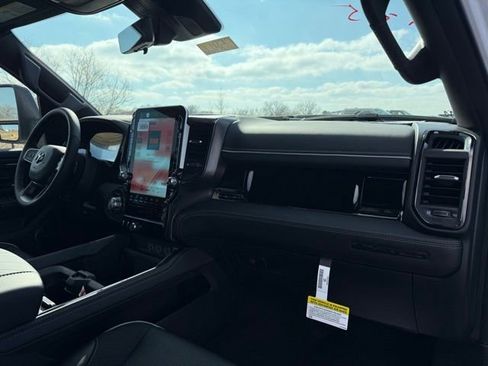 New 2026 RAM 1500 Limited image 15