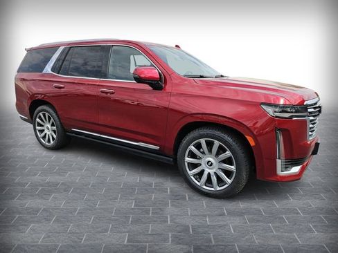 Used 2022 Cadillac Escalade Premium Luxury Platinum w/ Heavy-Duty Trailer Package image 3