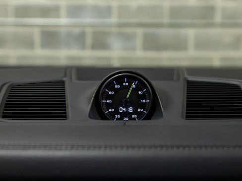 Used 2021 Porsche Cayenne Turbo S image 66