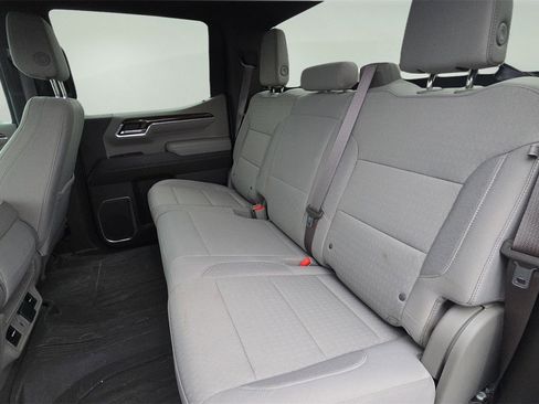 Used 2023 GMC Sierra 1500 SLE image 33
