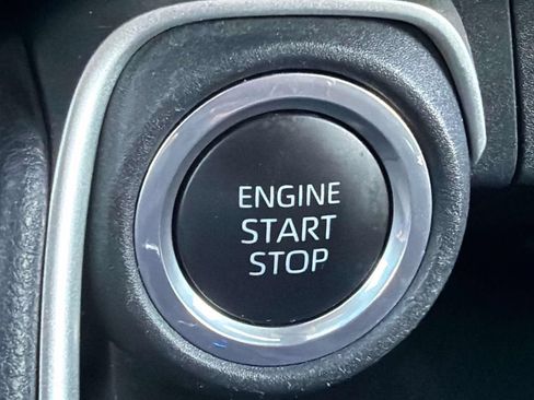 Certified 2024 Toyota Grand Highlander FWD image 18