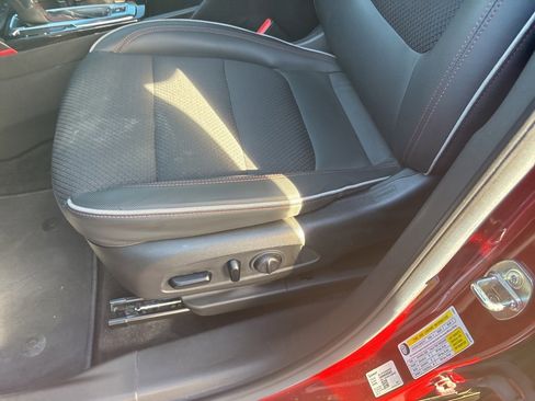 Certified 2022 Chevrolet TrailBlazer RS w/ Technology Package image 7