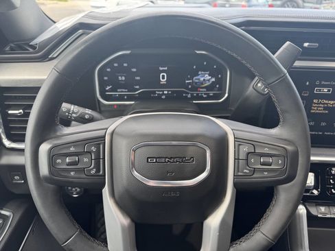 Used 2024 GMC Sierra 3500 Denali w/ Denali Reserve Package AWD/4WD image 30