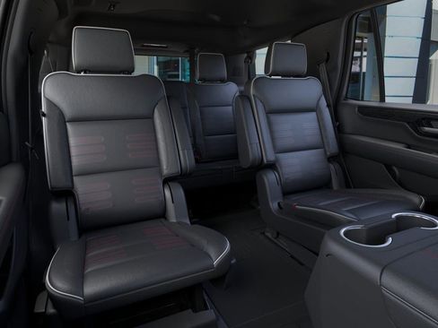 New 2025 GMC Yukon AT4 Ultimate w/ LPO, Floor Liner Package image 17