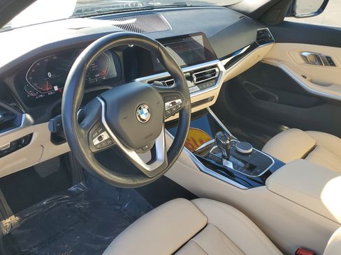 Used 2019 BMW 330i xDrive Sedan w/ Convenience Package image 22