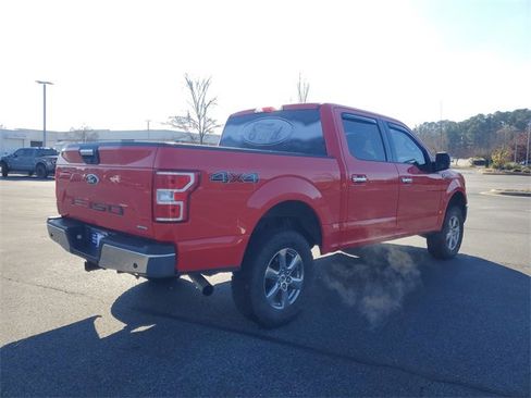 Used 2018 Ford F150 XLT w/ Equipment Group 302A Luxury image 4