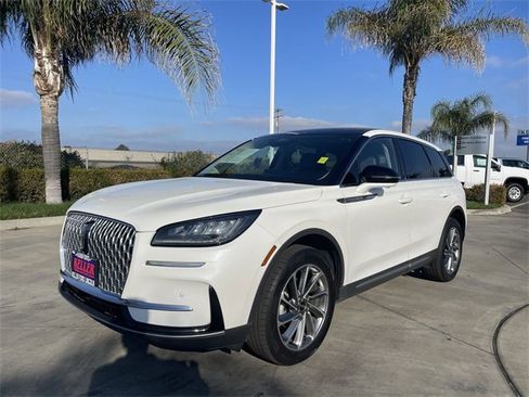 Used 2023 Lincoln Corsair FWD w/ Equipment Group 101A image 4