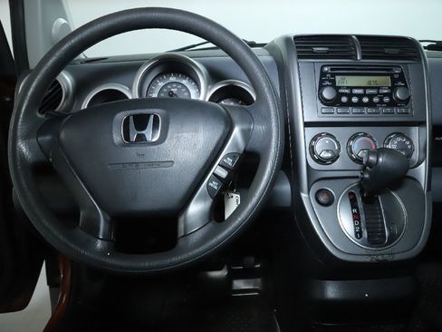 Used 2005 Honda Element EX image 33