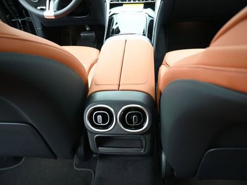 New 2026 Mercedes-Benz GLC 300 image 24