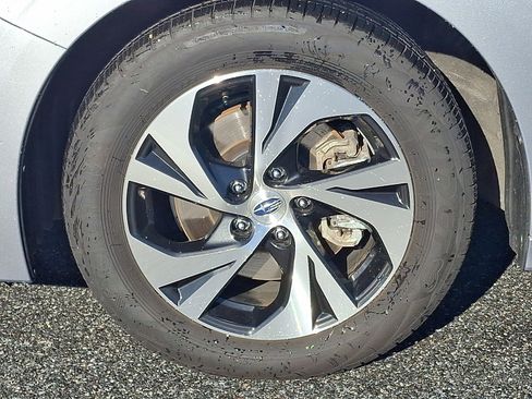 Certified 2025 Subaru Legacy Premium image 9