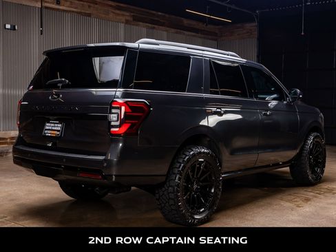 Used 2023 Ford Expedition Limited RWD image 10