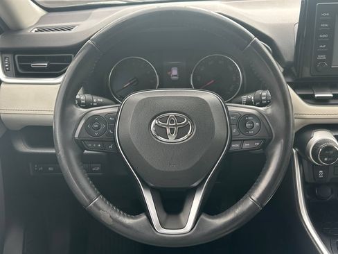 Used 2019 Toyota RAV4 XLE Premium w/ All Weather Liner Package AWD/4WD image 19