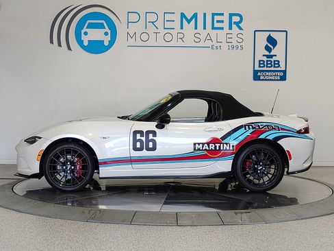 Used 2022 MAZDA MX-5 Miata Club w/ Brembo/BBS Recaro Package image 24