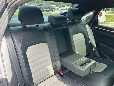 Used 2018 Volkswagen Passat 3.6 FWD image 48