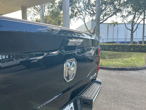 Used 2022 RAM 3500 Laramie w/ Max Tow Package image 18