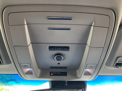 Used 2019 Chevrolet Tahoe LT RWD image 19