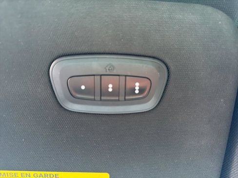 Used 2019 RAM 1500 Laramie AWD/4WD image 50