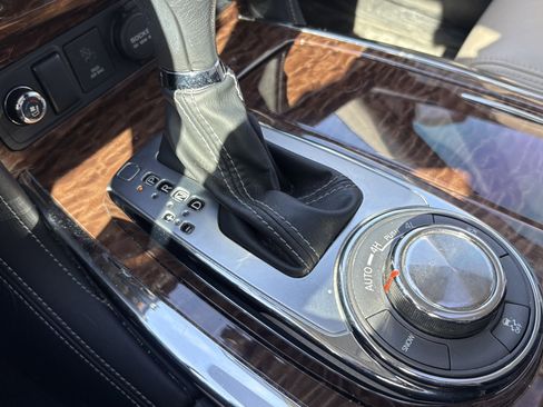 Used 2018 Nissan Armada Platinum w/ Captain Seat Package image 27