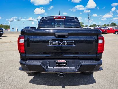 New 2026 GMC Canyon Denali w/ LPO, Denali Black Edition