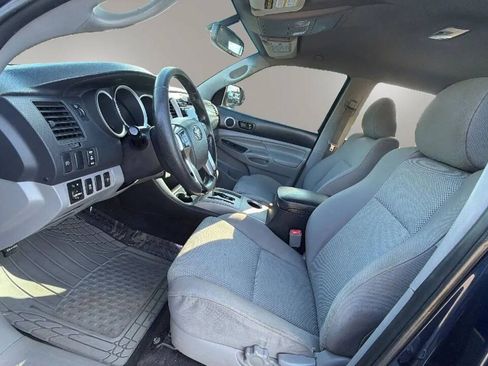 Used 2012 Toyota Tacoma 4x4 Double Cab w/ TRD Sport Pkg image 12