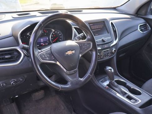 Used 2020 Chevrolet Equinox LT AWD/4WD image 4